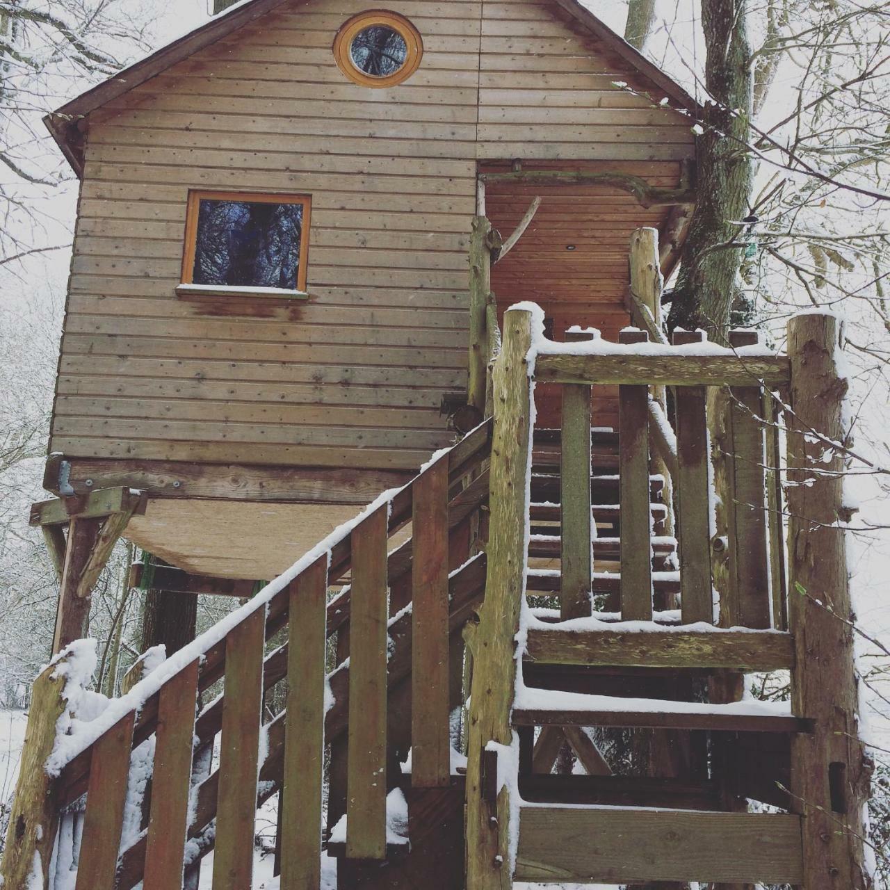 La Cabane Aux Secrets - Au Milieu De Nulle Part Outines Екстериор снимка
